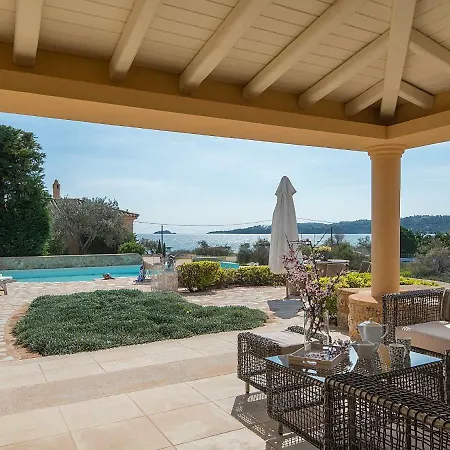 Villa Gold *