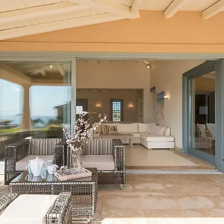 Villa Gold Villa *